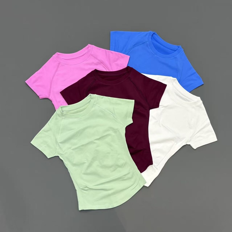 Summer Yoga Clothing - เสื้อโยคะแขนสั้นไร้ตะเข็บสำหรับผู้หญิง แห้งเร็ว ระบายอากาศได้ดี ทรงเข้ารูป เหมาะสำหรับออกกำลังกาย วิ่ง